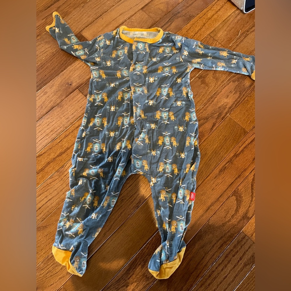 Magnetic me Jammies